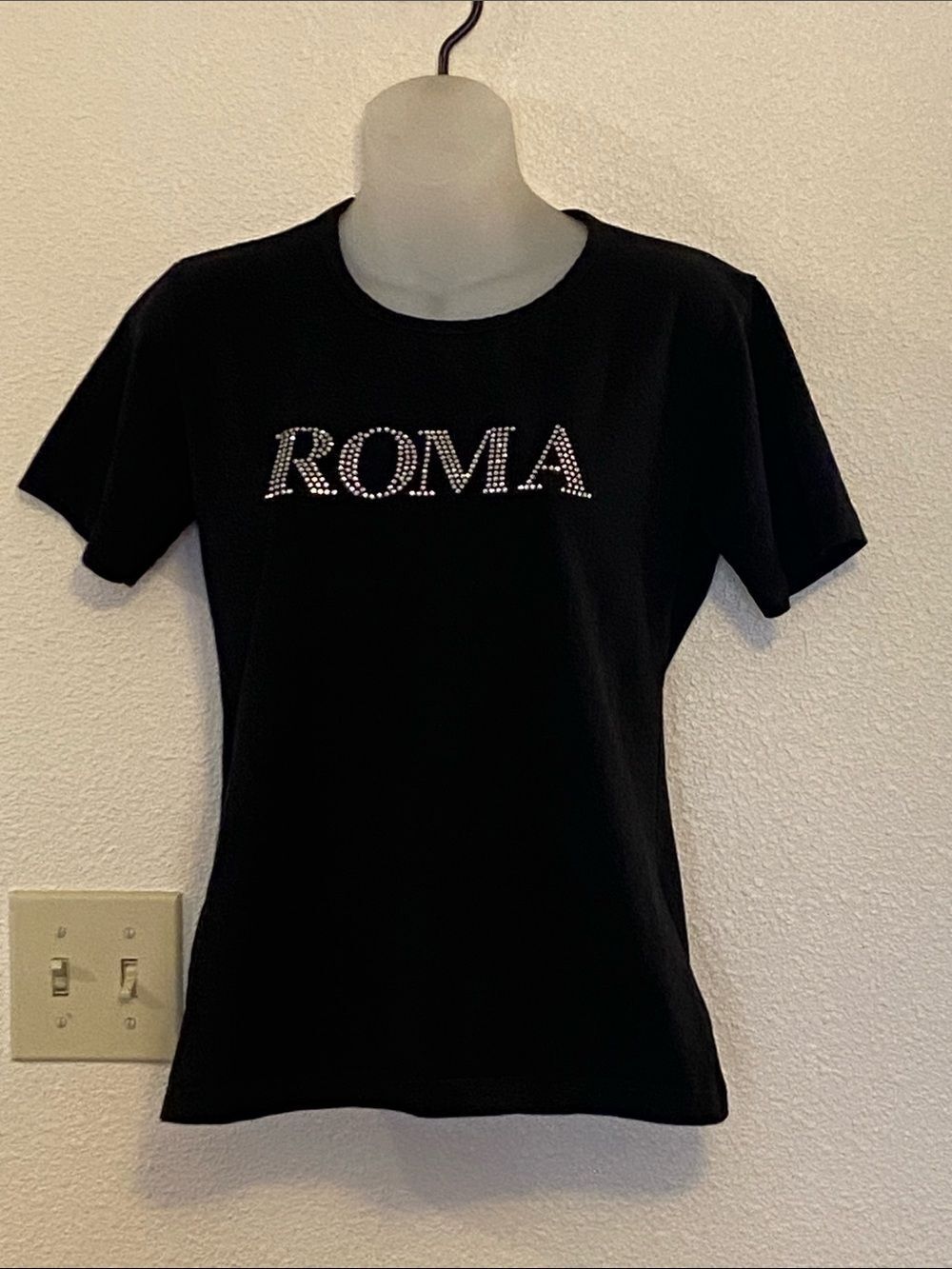 Roma Italia Black Short Sleeve Tee with Crystal ROMA Logo Size XL